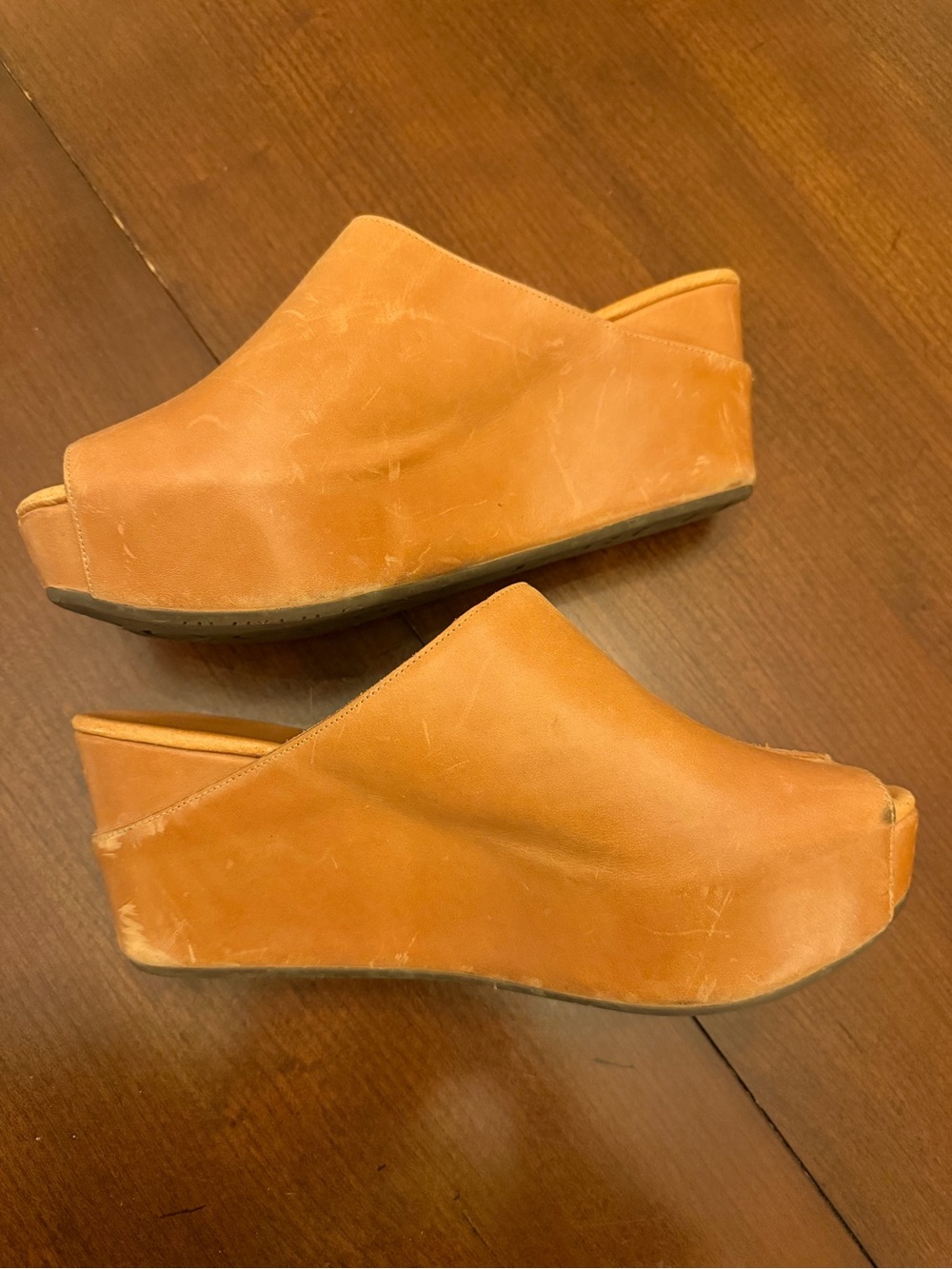 Chocolat Blu Tan Leather Open Toe Platform Slide On Mules Size 8.5